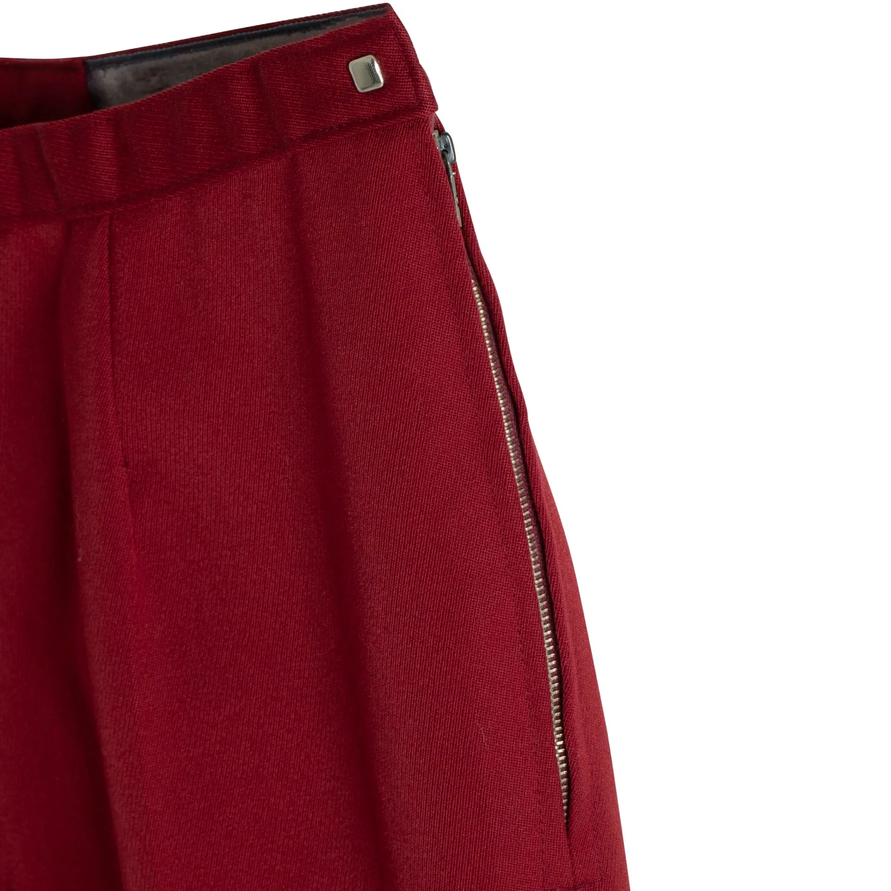 High-Twist Twill, Structured Drape, Felt-Lined Waistband, Pressed Pleats