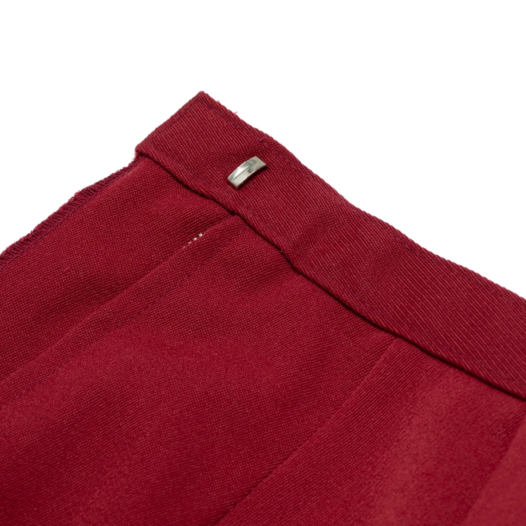 High-Twist Twill, Structured Drape, Felt-Lined Waistband, Pressed Pleats